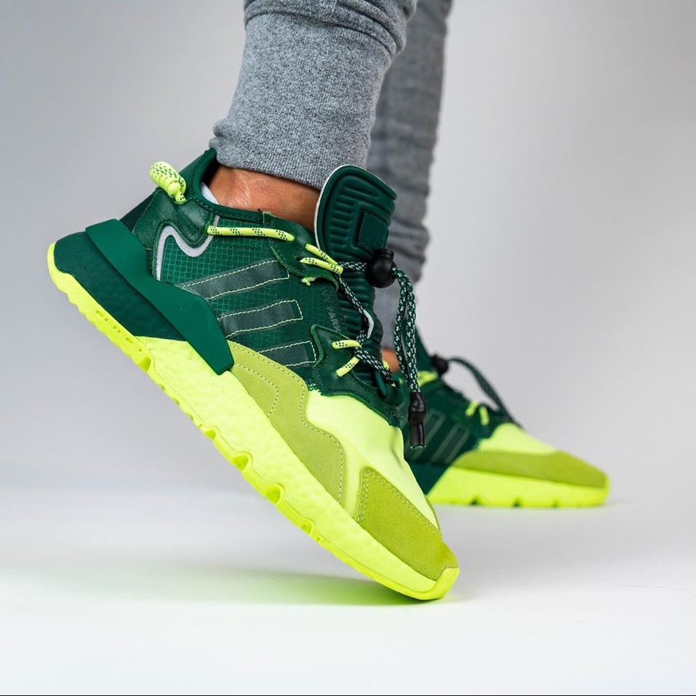 Adidas x Ivy Park Nite Jogger green -Size 8 (NWT)